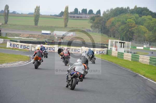 Mallory park Leicestershire;Mallory park photographs;Motorcycle action photographs;Trackday digital images;event digital images;eventdigitalimages;mallory park;no limits trackday;peter wileman photography;trackday;trackday photos