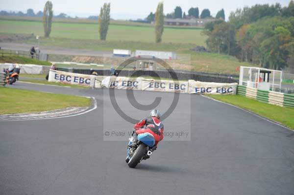 Mallory park Leicestershire;Mallory park photographs;Motorcycle action photographs;Trackday digital images;event digital images;eventdigitalimages;mallory park;no limits trackday;peter wileman photography;trackday;trackday photos