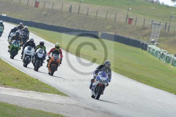 Mallory park Leicestershire;Mallory park photographs;Motorcycle action photographs;Trackday digital images;event digital images;eventdigitalimages;mallory park;no limits trackday;peter wileman photography;trackday;trackday photos