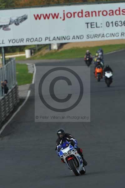 Mallory park Leicestershire;Mallory park photographs;Motorcycle action photographs;Trackday digital images;event digital images;eventdigitalimages;mallory park;no limits trackday;peter wileman photography;trackday;trackday photos