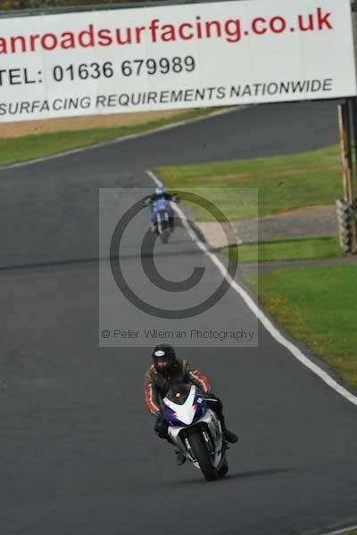 Mallory park Leicestershire;Mallory park photographs;Motorcycle action photographs;Trackday digital images;event digital images;eventdigitalimages;mallory park;no limits trackday;peter wileman photography;trackday;trackday photos