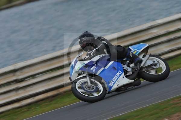 Mallory park Leicestershire;Mallory park photographs;Motorcycle action photographs;Trackday digital images;event digital images;eventdigitalimages;mallory park;no limits trackday;peter wileman photography;trackday;trackday photos