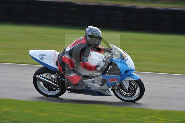 Mallory park Leicestershire;Mallory park photographs;Motorcycle action photographs;Trackday digital images;event digital images;eventdigitalimages;mallory park;no limits trackday;peter wileman photography;trackday;trackday photos