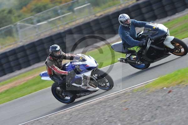 Mallory park Leicestershire;Mallory park photographs;Motorcycle action photographs;Trackday digital images;event digital images;eventdigitalimages;mallory park;no limits trackday;peter wileman photography;trackday;trackday photos