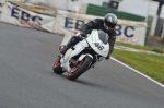 Mallory-park-Leicestershire;Mallory-park-photographs;Motorcycle-action-photographs;Trackday-digital-images;event-digital-images;eventdigitalimages;mallory-park;no-limits-trackday;peter-wileman-photography;trackday;trackday-photos