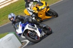 Mallory-park-Leicestershire;Mallory-park-photographs;Motorcycle-action-photographs;Trackday-digital-images;event-digital-images;eventdigitalimages;mallory-park;no-limits-trackday;peter-wileman-photography;trackday;trackday-photos