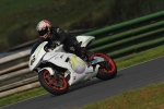 Mallory-park-Leicestershire;Mallory-park-photographs;Motorcycle-action-photographs;Trackday-digital-images;event-digital-images;eventdigitalimages;mallory-park;no-limits-trackday;peter-wileman-photography;trackday;trackday-photos