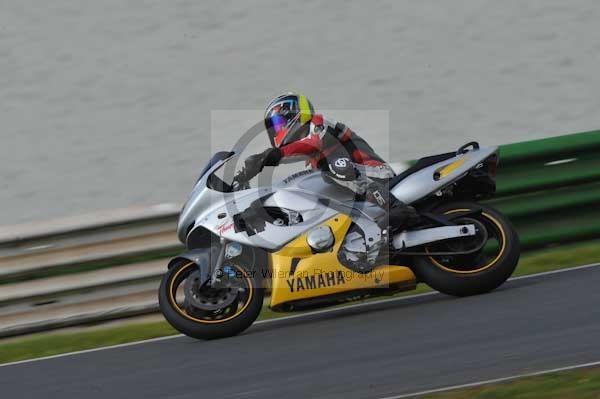 Mallory park Leicestershire;Mallory park photographs;Motorcycle action photographs;Trackday digital images;event digital images;eventdigitalimages;mallory park;no limits trackday;peter wileman photography;trackday;trackday photos