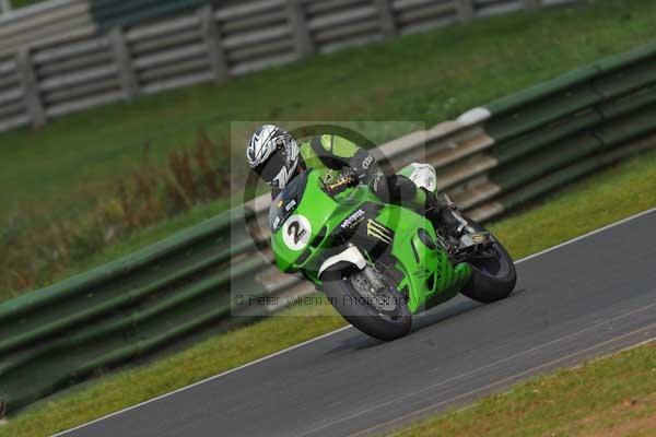 Mallory park Leicestershire;Mallory park photographs;Motorcycle action photographs;Trackday digital images;event digital images;eventdigitalimages;mallory park;no limits trackday;peter wileman photography;trackday;trackday photos