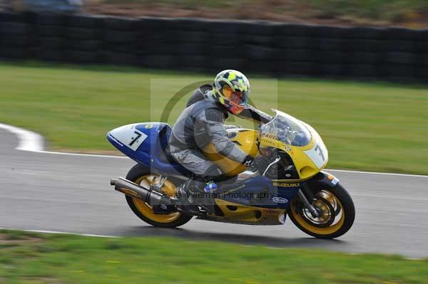 Mallory park Leicestershire;Mallory park photographs;Motorcycle action photographs;Trackday digital images;event digital images;eventdigitalimages;mallory park;no limits trackday;peter wileman photography;trackday;trackday photos