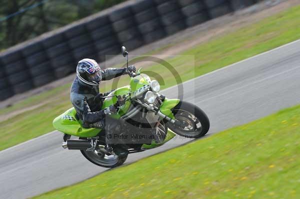 Mallory park Leicestershire;Mallory park photographs;Motorcycle action photographs;Trackday digital images;event digital images;eventdigitalimages;mallory park;no limits trackday;peter wileman photography;trackday;trackday photos