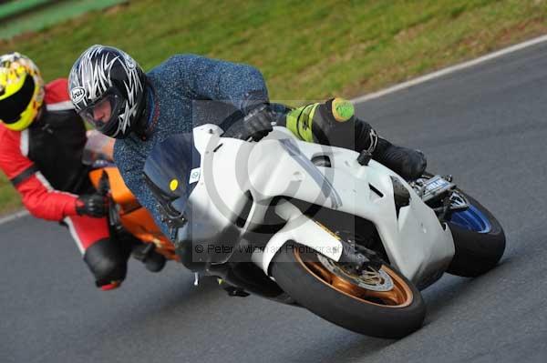 Mallory park Leicestershire;Mallory park photographs;Motorcycle action photographs;Trackday digital images;event digital images;eventdigitalimages;mallory park;no limits trackday;peter wileman photography;trackday;trackday photos