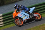 Mallory-park-Leicestershire;Mallory-park-photographs;Motorcycle-action-photographs;Trackday-digital-images;event-digital-images;eventdigitalimages;mallory-park;no-limits-trackday;peter-wileman-photography;trackday;trackday-photos