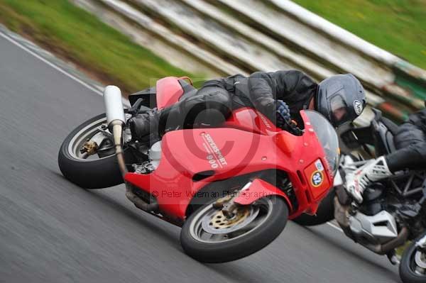 Mallory park Leicestershire;Mallory park photographs;Motorcycle action photographs;Trackday digital images;event digital images;eventdigitalimages;mallory park;no limits trackday;peter wileman photography;trackday;trackday photos