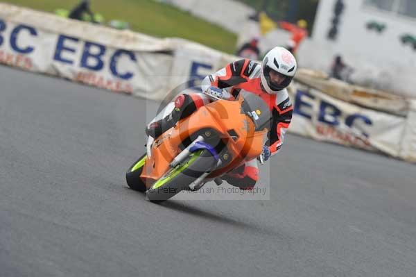 Mallory park Leicestershire;Mallory park photographs;Motorcycle action photographs;Trackday digital images;event digital images;eventdigitalimages;mallory park;no limits trackday;peter wileman photography;trackday;trackday photos