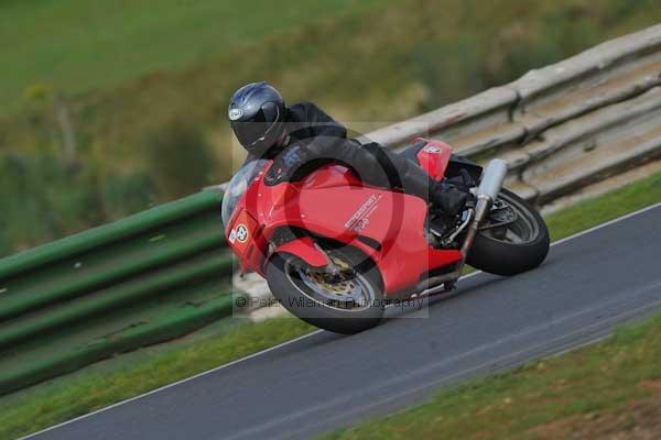 Mallory park Leicestershire;Mallory park photographs;Motorcycle action photographs;Trackday digital images;event digital images;eventdigitalimages;mallory park;no limits trackday;peter wileman photography;trackday;trackday photos