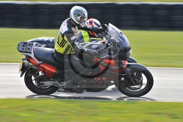 Mallory park Leicestershire;Mallory park photographs;Motorcycle action photographs;Trackday digital images;event digital images;eventdigitalimages;mallory park;no limits trackday;peter wileman photography;trackday;trackday photos