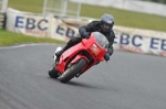 Mallory-park-Leicestershire;Mallory-park-photographs;Motorcycle-action-photographs;Trackday-digital-images;event-digital-images;eventdigitalimages;mallory-park;no-limits-trackday;peter-wileman-photography;trackday;trackday-photos