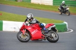 Mallory-park-Leicestershire;Mallory-park-photographs;Motorcycle-action-photographs;Trackday-digital-images;event-digital-images;eventdigitalimages;mallory-park;no-limits-trackday;peter-wileman-photography;trackday;trackday-photos