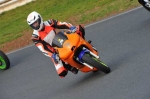 Mallory-park-Leicestershire;Mallory-park-photographs;Motorcycle-action-photographs;Trackday-digital-images;event-digital-images;eventdigitalimages;mallory-park;no-limits-trackday;peter-wileman-photography;trackday;trackday-photos