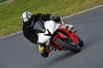 Mallory-park-Leicestershire;Mallory-park-photographs;Motorcycle-action-photographs;Trackday-digital-images;event-digital-images;eventdigitalimages;mallory-park;no-limits-trackday;peter-wileman-photography;trackday;trackday-photos