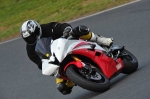 Mallory-park-Leicestershire;Mallory-park-photographs;Motorcycle-action-photographs;Trackday-digital-images;event-digital-images;eventdigitalimages;mallory-park;no-limits-trackday;peter-wileman-photography;trackday;trackday-photos