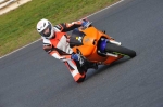 Mallory-park-Leicestershire;Mallory-park-photographs;Motorcycle-action-photographs;Trackday-digital-images;event-digital-images;eventdigitalimages;mallory-park;no-limits-trackday;peter-wileman-photography;trackday;trackday-photos