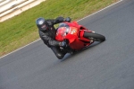 Mallory-park-Leicestershire;Mallory-park-photographs;Motorcycle-action-photographs;Trackday-digital-images;event-digital-images;eventdigitalimages;mallory-park;no-limits-trackday;peter-wileman-photography;trackday;trackday-photos