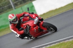 Mallory-park-Leicestershire;Mallory-park-photographs;Motorcycle-action-photographs;Trackday-digital-images;event-digital-images;eventdigitalimages;mallory-park;no-limits-trackday;peter-wileman-photography;trackday;trackday-photos