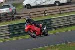 Mallory-park-Leicestershire;Mallory-park-photographs;Motorcycle-action-photographs;Trackday-digital-images;event-digital-images;eventdigitalimages;mallory-park;no-limits-trackday;peter-wileman-photography;trackday;trackday-photos