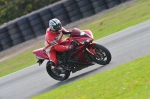 Mallory-park-Leicestershire;Mallory-park-photographs;Motorcycle-action-photographs;Trackday-digital-images;event-digital-images;eventdigitalimages;mallory-park;no-limits-trackday;peter-wileman-photography;trackday;trackday-photos