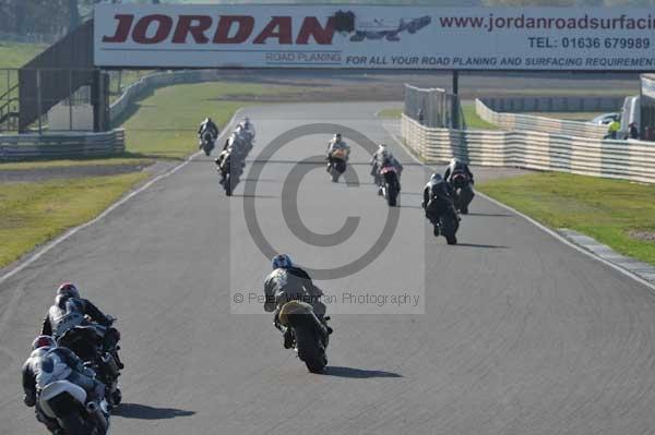 Mallory park Leicestershire;Mallory park photographs;Motorcycle action photographs;event digital images;eventdigitalimages;mallory park;no limits trackday;peter wileman photography;trackday;trackday digital images;trackday photos