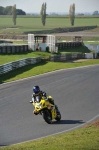 Mallory-park-Leicestershire;Mallory-park-photographs;Motorcycle-action-photographs;event-digital-images;eventdigitalimages;mallory-park;no-limits-trackday;peter-wileman-photography;trackday;trackday-digital-images;trackday-photos