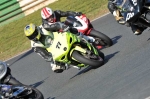 Mallory-park-Leicestershire;Mallory-park-photographs;Motorcycle-action-photographs;event-digital-images;eventdigitalimages;mallory-park;no-limits-trackday;peter-wileman-photography;trackday;trackday-digital-images;trackday-photos