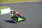 Mallory-park-Leicestershire;Mallory-park-photographs;Motorcycle-action-photographs;event-digital-images;eventdigitalimages;mallory-park;no-limits-trackday;peter-wileman-photography;trackday;trackday-digital-images;trackday-photos