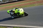 Mallory-park-Leicestershire;Mallory-park-photographs;Motorcycle-action-photographs;event-digital-images;eventdigitalimages;mallory-park;no-limits-trackday;peter-wileman-photography;trackday;trackday-digital-images;trackday-photos