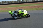 Mallory-park-Leicestershire;Mallory-park-photographs;Motorcycle-action-photographs;event-digital-images;eventdigitalimages;mallory-park;no-limits-trackday;peter-wileman-photography;trackday;trackday-digital-images;trackday-photos