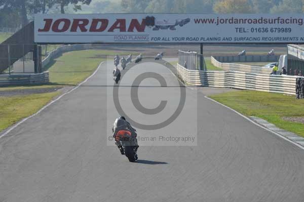 Mallory park Leicestershire;Mallory park photographs;Motorcycle action photographs;event digital images;eventdigitalimages;mallory park;no limits trackday;peter wileman photography;trackday;trackday digital images;trackday photos