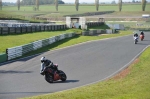 Mallory-park-Leicestershire;Mallory-park-photographs;Motorcycle-action-photographs;event-digital-images;eventdigitalimages;mallory-park;no-limits-trackday;peter-wileman-photography;trackday;trackday-digital-images;trackday-photos