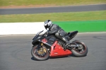 Mallory-park-Leicestershire;Mallory-park-photographs;Motorcycle-action-photographs;event-digital-images;eventdigitalimages;mallory-park;no-limits-trackday;peter-wileman-photography;trackday;trackday-digital-images;trackday-photos