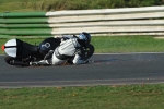 Mallory-park-Leicestershire;Mallory-park-photographs;Motorcycle-action-photographs;event-digital-images;eventdigitalimages;mallory-park;no-limits-trackday;peter-wileman-photography;trackday;trackday-digital-images;trackday-photos