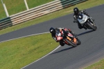 Mallory-park-Leicestershire;Mallory-park-photographs;Motorcycle-action-photographs;event-digital-images;eventdigitalimages;mallory-park;no-limits-trackday;peter-wileman-photography;trackday;trackday-digital-images;trackday-photos