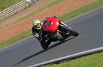 Mallory-park-Leicestershire;Mallory-park-photographs;Motorcycle-action-photographs;event-digital-images;eventdigitalimages;mallory-park;no-limits-trackday;peter-wileman-photography;trackday;trackday-digital-images;trackday-photos