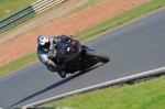 Mallory-park-Leicestershire;Mallory-park-photographs;Motorcycle-action-photographs;event-digital-images;eventdigitalimages;mallory-park;no-limits-trackday;peter-wileman-photography;trackday;trackday-digital-images;trackday-photos