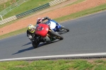 Mallory-park-Leicestershire;Mallory-park-photographs;Motorcycle-action-photographs;event-digital-images;eventdigitalimages;mallory-park;no-limits-trackday;peter-wileman-photography;trackday;trackday-digital-images;trackday-photos