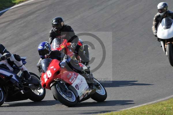 Mallory park Leicestershire;Mallory park photographs;Motorcycle action photographs;event digital images;eventdigitalimages;mallory park;no limits trackday;peter wileman photography;trackday;trackday digital images;trackday photos