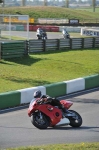 Mallory-park-Leicestershire;Mallory-park-photographs;Motorcycle-action-photographs;event-digital-images;eventdigitalimages;mallory-park;no-limits-trackday;peter-wileman-photography;trackday;trackday-digital-images;trackday-photos