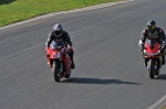 Mallory-park-Leicestershire;Mallory-park-photographs;Motorcycle-action-photographs;event-digital-images;eventdigitalimages;mallory-park;no-limits-trackday;peter-wileman-photography;trackday;trackday-digital-images;trackday-photos