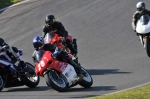 Mallory-park-Leicestershire;Mallory-park-photographs;Motorcycle-action-photographs;event-digital-images;eventdigitalimages;mallory-park;no-limits-trackday;peter-wileman-photography;trackday;trackday-digital-images;trackday-photos