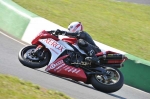 Mallory-park-Leicestershire;Mallory-park-photographs;Motorcycle-action-photographs;event-digital-images;eventdigitalimages;mallory-park;no-limits-trackday;peter-wileman-photography;trackday;trackday-digital-images;trackday-photos